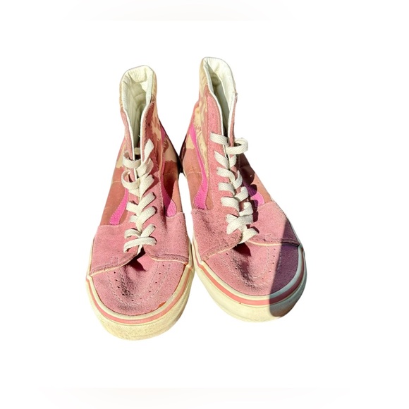 Vintage Vans Special Edition Pink Skull Sneakers - Picture 4 of 5